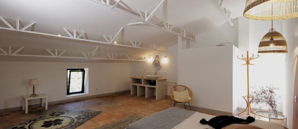 Maison 11 pièces de 400 m² à Salles-d'Aude (11110)