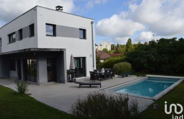 Maison 6 pièces de 176 m² à Auxerre (89000)