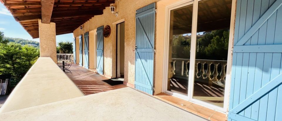 House 5 rooms of 122 m² in Bandol (83150)