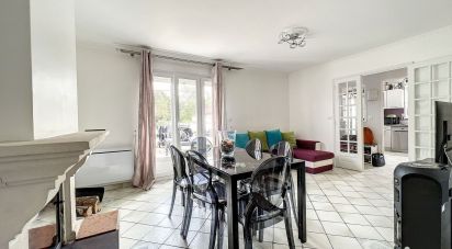 Appartement 4 pièces de 83 m² à Combs-la-Ville (77380)