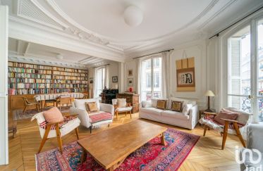 Appartement 5 pièces de 151 m² à Paris (75010)
