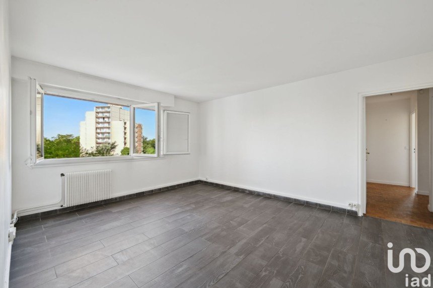 Apartment 4 rooms of 76 m² in Villejuif (94800)