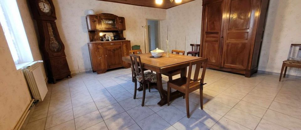 House 3 rooms of 178 m² in Saint-Ciers-sur-Gironde (33820)