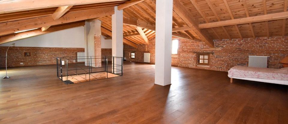 Maison 8 pièces de 353 m² à Toulouse (31000)