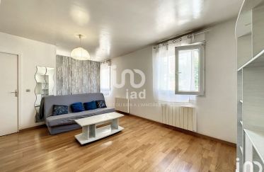 Appartement 2 pièces de 32 m² à Dammarie-les-Lys (77190)