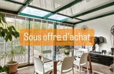House 7 rooms of 149 m² in Ay-Champagne (51160)