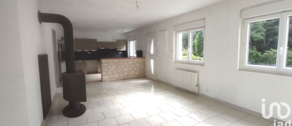 House 4 rooms of 78 m² in Monthou-sur-Cher (41400)