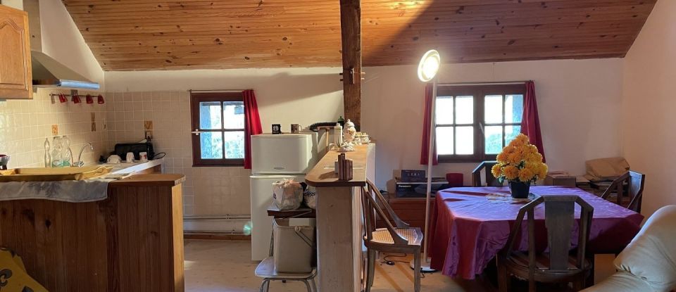 House 7 rooms of 236 m² in Mûrs-Erigné (49610)