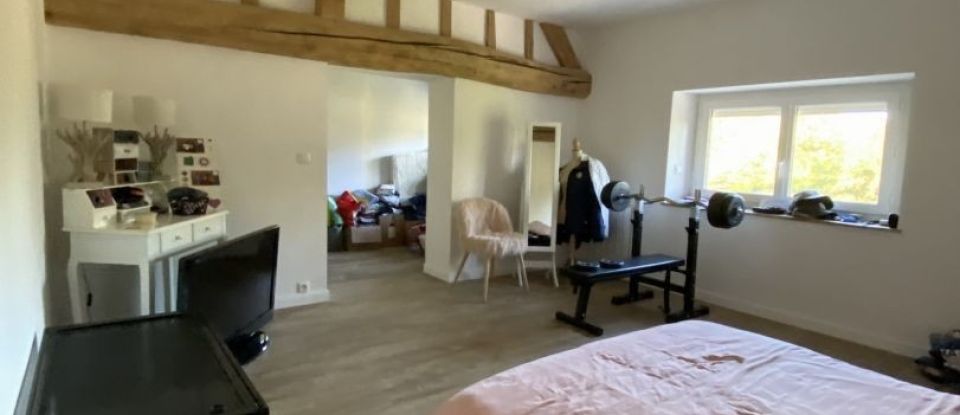 House 6 rooms of 200 m² in Nogent-le-Roi (28210)