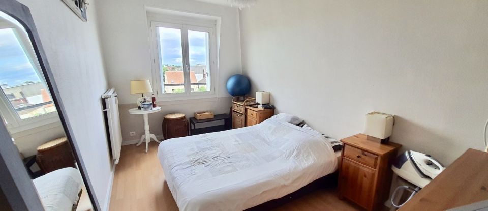 Apartment 4 rooms of 75 m² in Compiègne (60200)