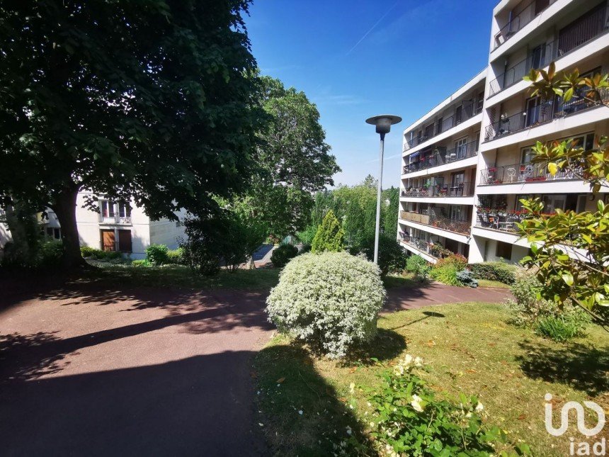 Appartement 1 pièce de 12 m² à Chartres (28000)