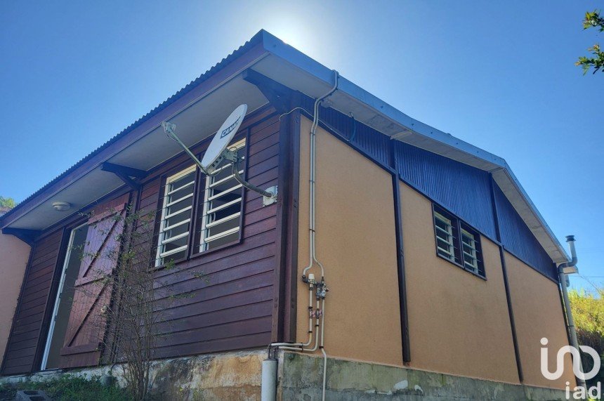 Maison 3 pièces de 46 m² à Petite-Île (97429)