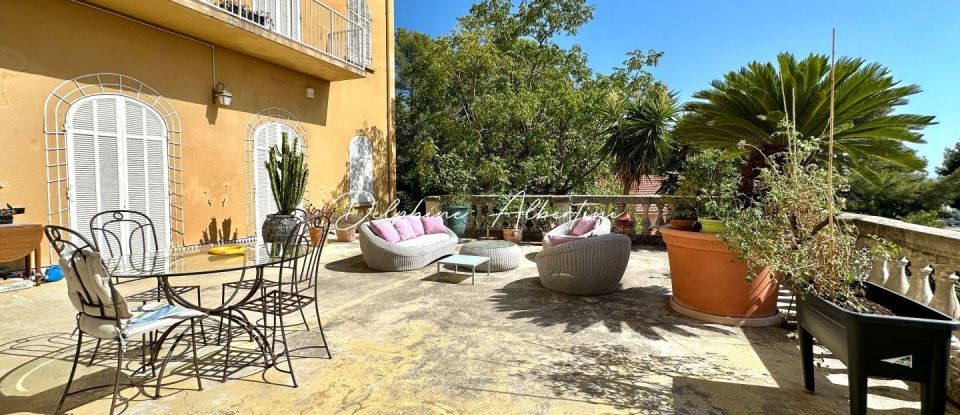 Apartment 5 rooms of 110 m² in Toulon (83100)