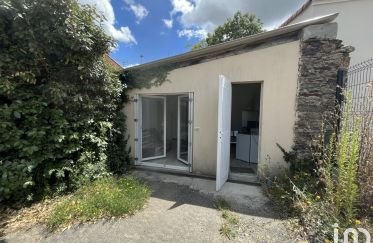 House 2 rooms of 27 m² in Basse-Goulaine (44115)