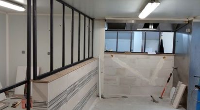 Commercial walls of 207 m² in Plouay (56240)