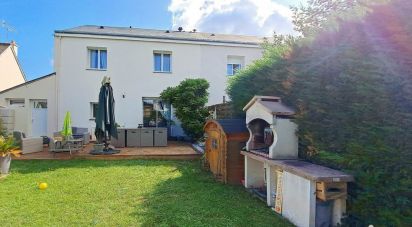House 5 rooms of 89 m² in Monts (37260)