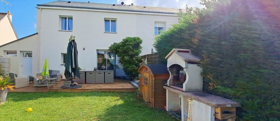 House 5 rooms of 89 m² in Monts (37260)