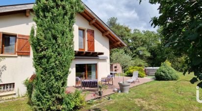 House 5 rooms of 160 m² in Saint-Sixt (74800)