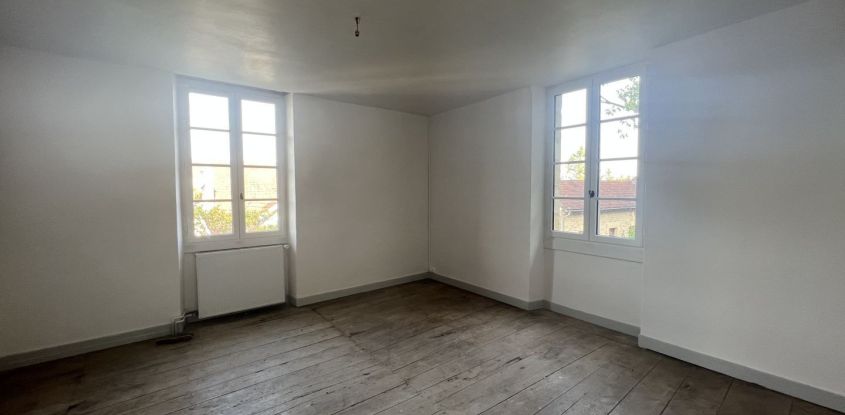 House 6 rooms of 160 m² in Couze-et-Saint-Front (24150)