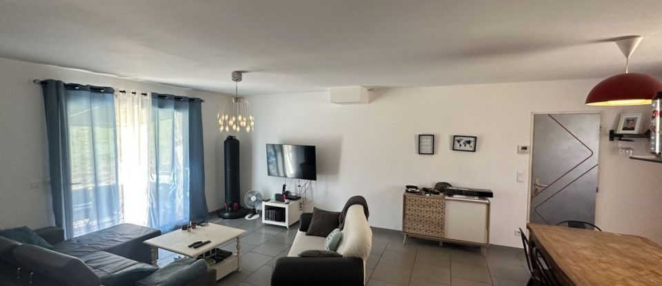 House 5 rooms of 100 m² in Gréoux-les-Bains (04800)