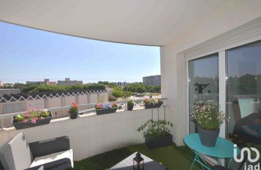 Apartment 3 rooms of 65 m² in Nîmes (30900)