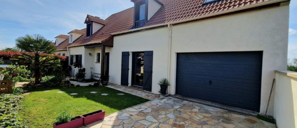 House 7 rooms of 150 m² in Chevry-Cossigny (77173)