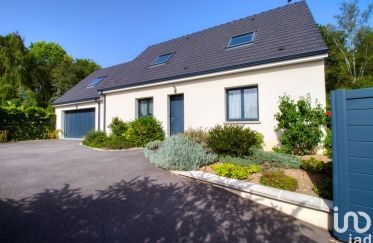 House 6 rooms of 140 m² in Morainvilliers (78630)