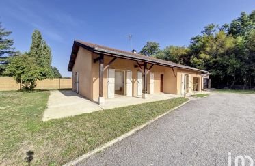 Maison 4 pièces de 110 m² à Montagnat (01250)