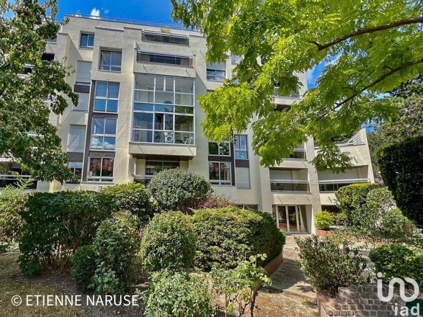 Appartement 2 pièces de 48 m² à Saint-Germain-en-Laye (78100)