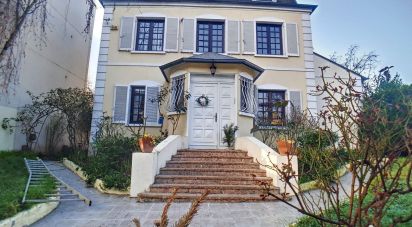 Maison 7 pièces de 140 m² à Argenteuil (95100)