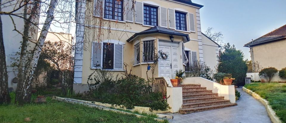 House 7 rooms of 140 m² in Argenteuil (95100)