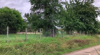 Land of 600 m² in Dollot (89150)