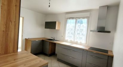Maison 4 pièces de 90 m² à Tugny-et-Pont (02640)