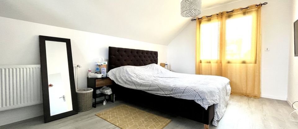 House 4 rooms of 103 m² in Villebon-sur-Yvette (91140)