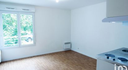 Studio 1 room of 24 m² in Corbeil-Essonnes (91100)