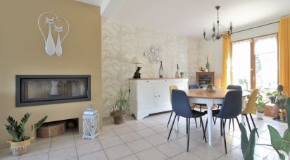 House 4 rooms of 130 m² in Breilly (80470)