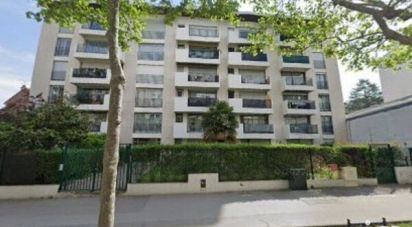 Apartment 5 rooms of 112 m² in La Garenne-Colombes (92250)