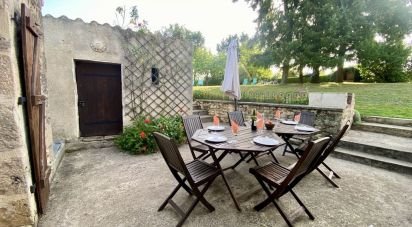House 8 rooms of 208 m² in La Chapelle-Thémer (85210)