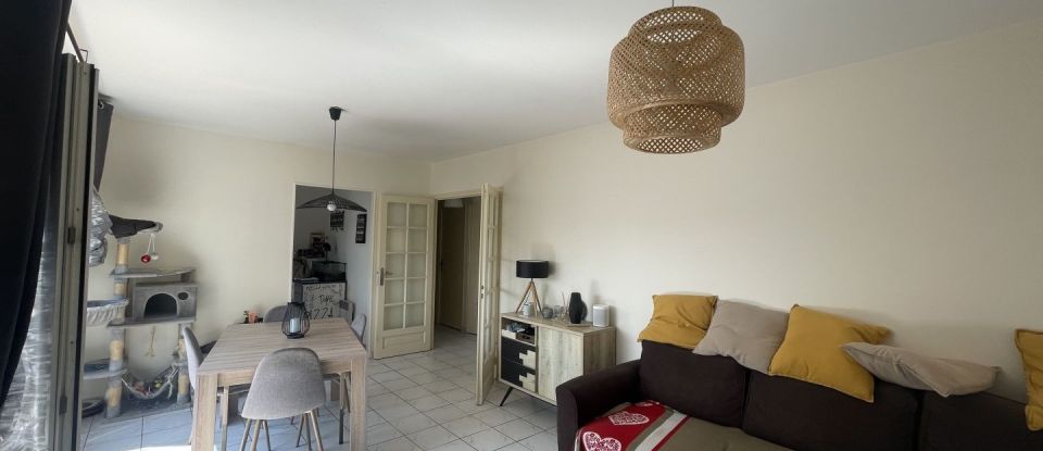 Appartement 4 pièces de 69 m² à Villeneuve-le-Roi (94290)