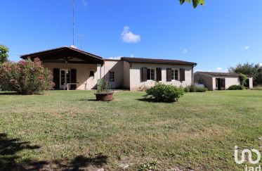House 4 rooms of 116 m² in Clérac (17270)