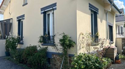House 6 rooms of 130 m² in Gagny (93220)