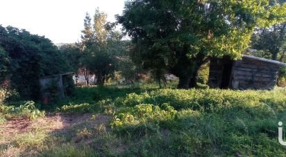 Land of 691 m² in Maurs (15600)