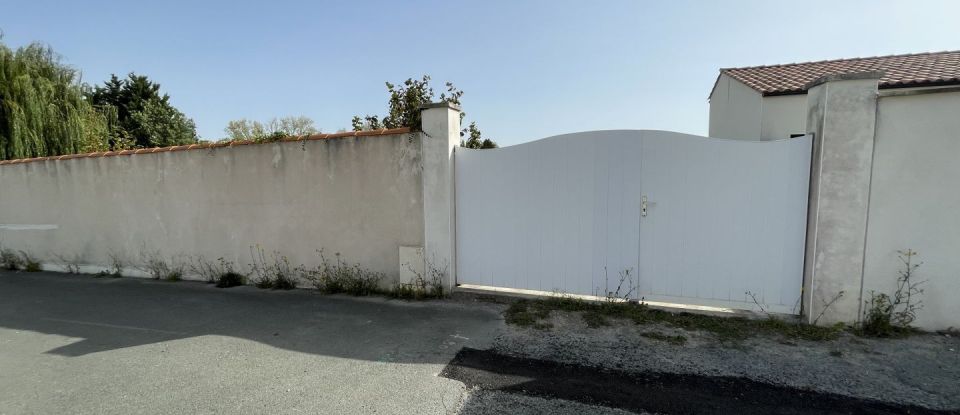 Terrain de 602 m² à Salles-sur-Mer (17220)