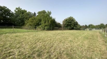 Land of 1,714 m² in Mazeray (17400)