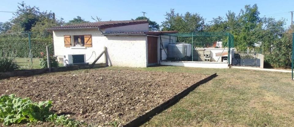 House 4 rooms of 92 m² in Châtellerault (86100)