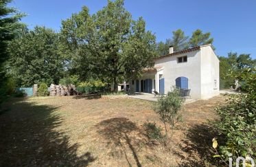 House 7 rooms of 140 m² in Nans-les-Pins (83860)