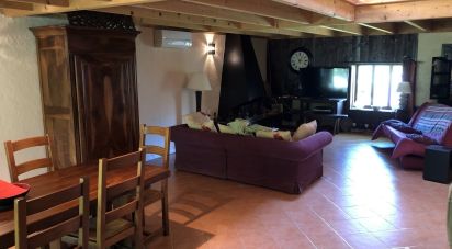 House 7 rooms of 201 m² in Prailles (79370)