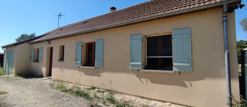 House 5 rooms of 101 m² in Chabris (36210)