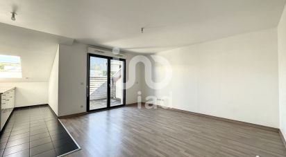 Apartment 2 rooms of 47 m² in Ris-Orangis (91130)