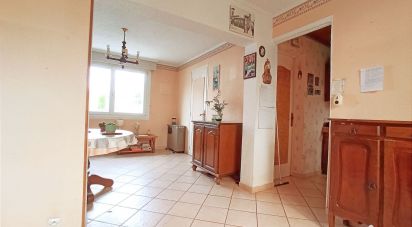 House 4 rooms of 72 m² in Auchel (62260)